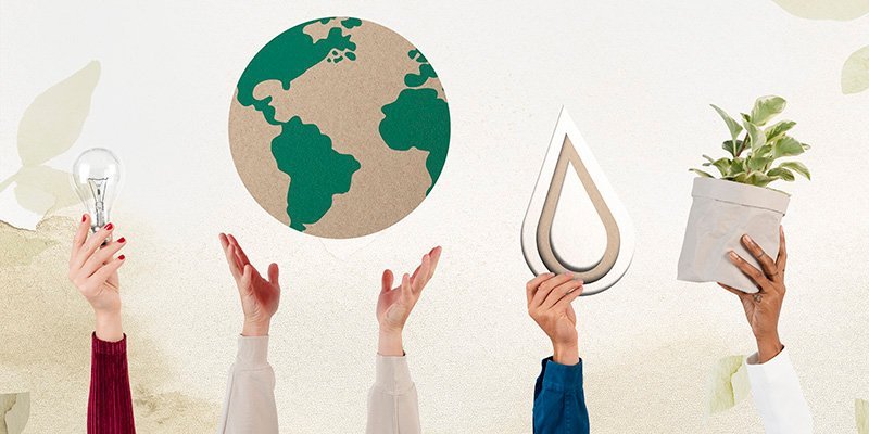 a photo show water saiving, representing eco-friendly shower systems and reduced water usage.
