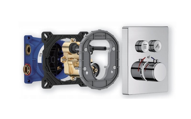 Thermostatic shower valve of concealed showr system