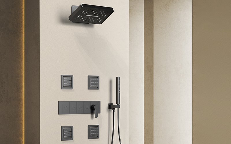 Luxury concealed 4-way shower system - SO902