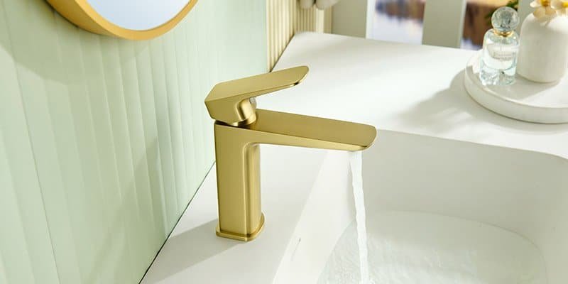 single hole bathroom faucet pvd brushed gold finishes